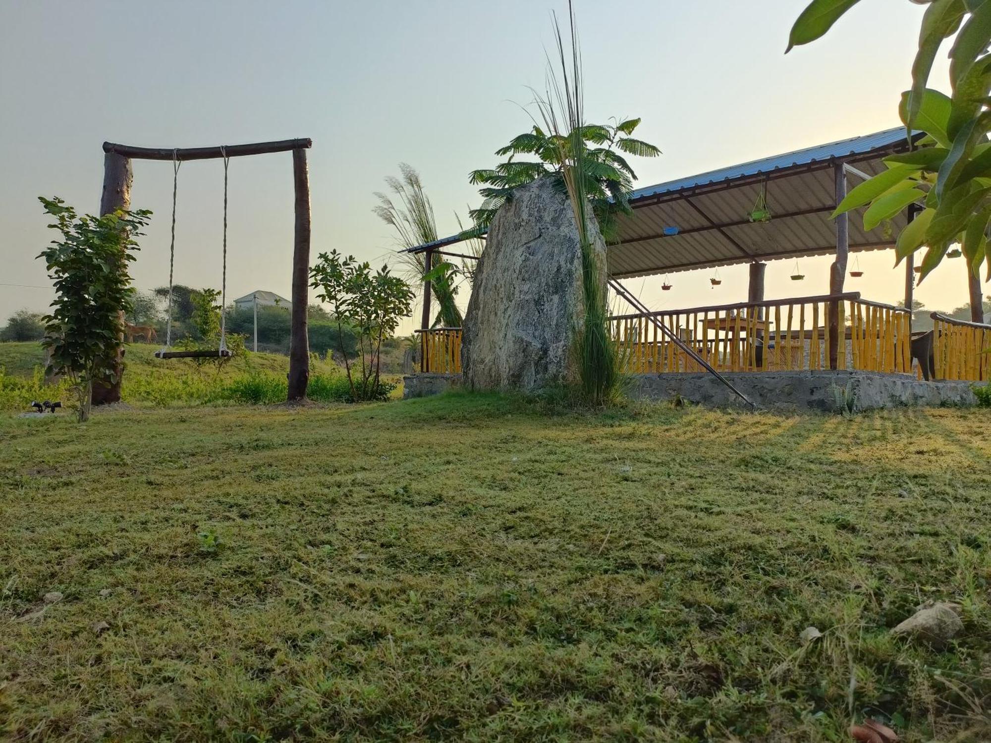 Jawai Wildlife Safari Camp Bed & Breakfast Nana Dış mekan fotoğraf